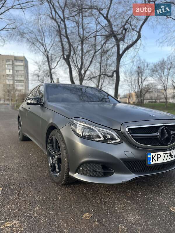 Mercedes-Benz E-Class 2013