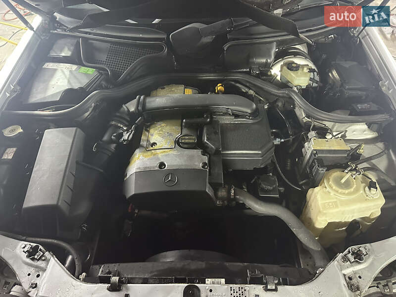 Седан Mercedes-Benz E-Class 1996 в Василькове фото 19 Седан Mercedes-Benz E-Class 1996 в Василькове