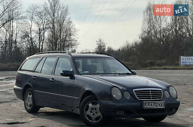 Универсал Mercedes-Benz E-Class 2000 в Киеве