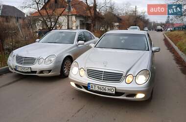 Седан Mercedes-Benz E-Class 2003 в Коломые