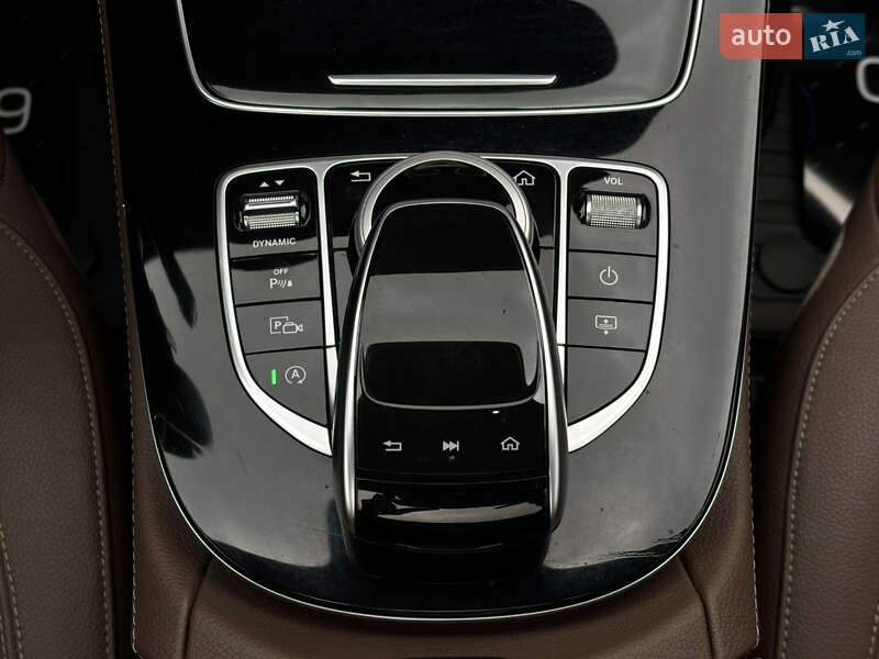 Седан Mercedes-Benz E-Class 2017 в Киеве фото 35 Седан Mercedes-Benz E-Class 2017 в Киеве