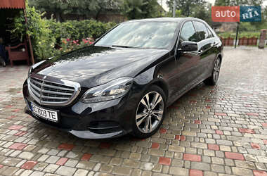 Седан Mercedes-Benz E-Class 2014 в Львове