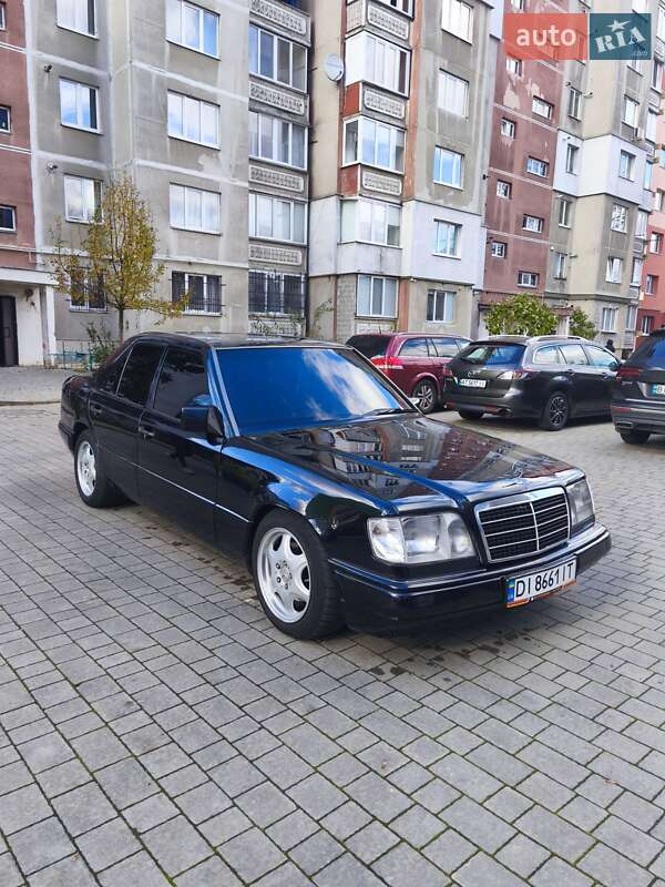 Седан Mercedes-Benz E-Class 1994 в Коломые