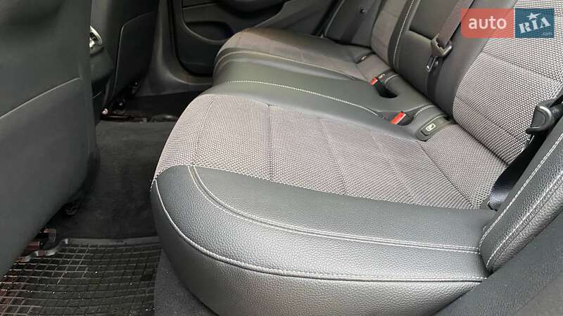 Седан Mercedes-Benz E-Class 2020 в Вінниці фото 31 Седан Mercedes-Benz E-Class 2020 в Вінниці