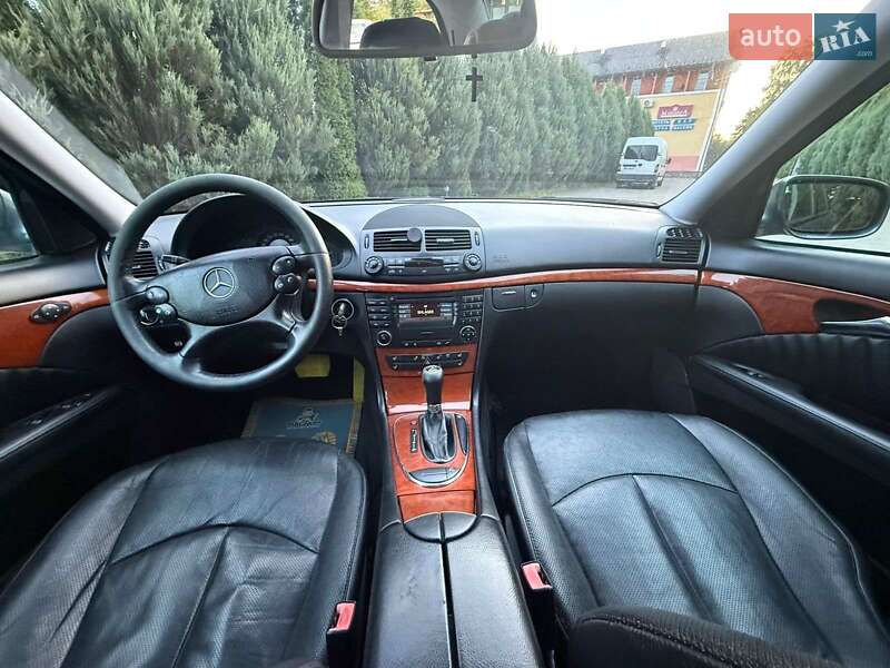 Седан Mercedes-Benz E-Class 2007 в Самборі