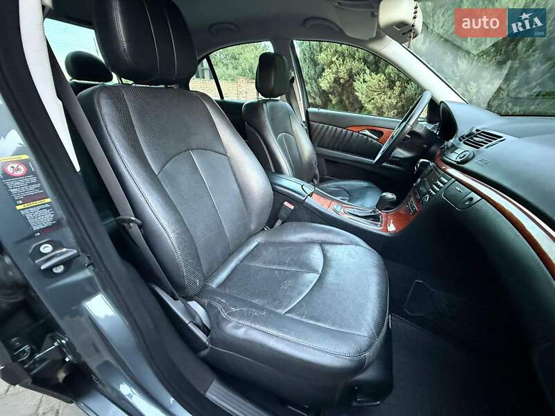 Седан Mercedes-Benz E-Class 2007 в Самборі