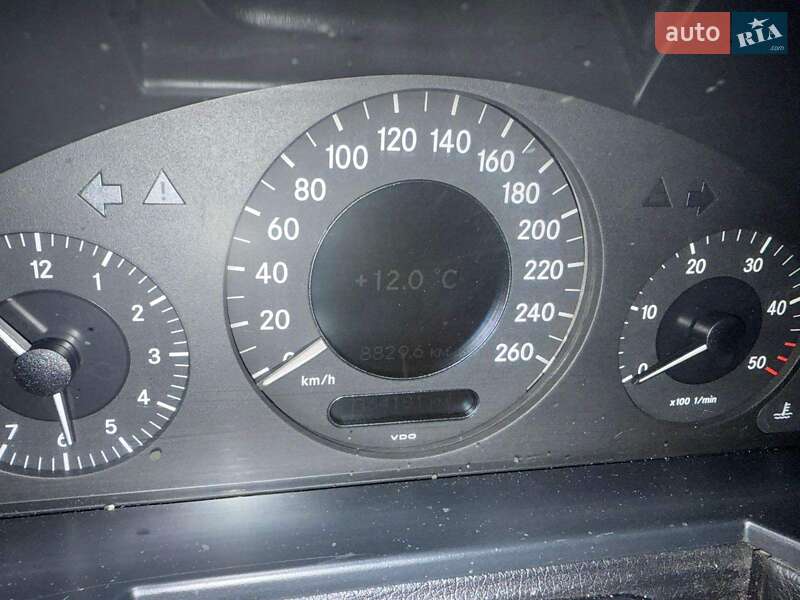 Седан Mercedes-Benz E-Class 2007 в Самборі