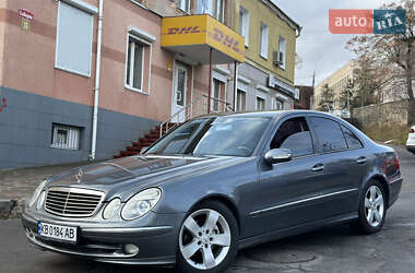 Седан Mercedes-Benz E-Class 2005 в Виннице