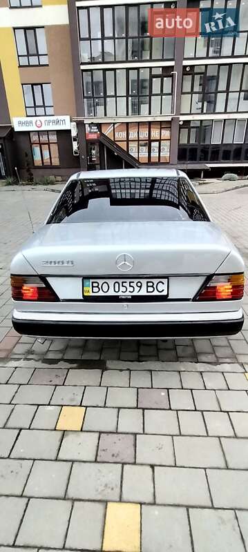 Седан Mercedes-Benz E-Class 1988 в Тернополі фото 9 Седан Mercedes-Benz E-Class 1988 в Тернополі