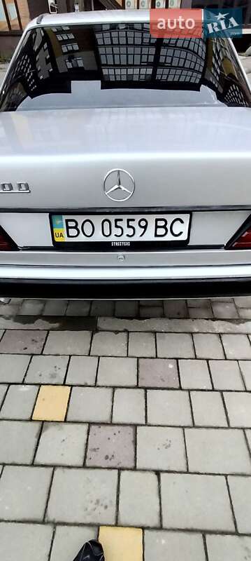 Седан Mercedes-Benz E-Class 1988 в Тернополі фото 16 Седан Mercedes-Benz E-Class 1988 в Тернополі