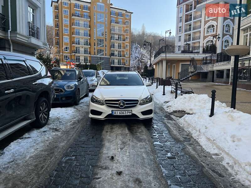 Універсал Mercedes-Benz E-Class 2014 в Києві фото 13 Універсал Mercedes-Benz E-Class 2014 в Києві