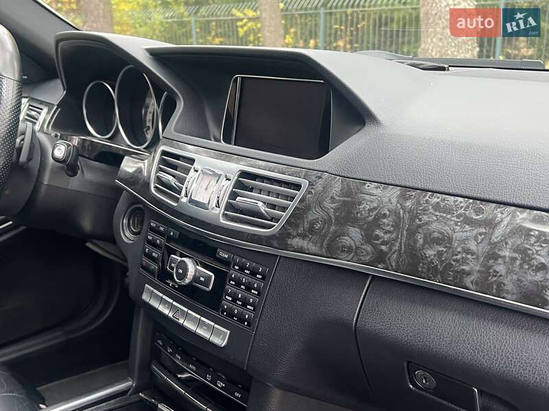 Універсал Mercedes-Benz E-Class 2014 в Києві фото 34 Універсал Mercedes-Benz E-Class 2014 в Києві