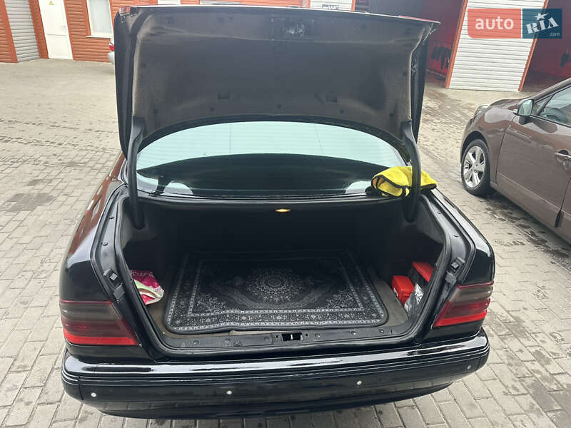 Седан Mercedes-Benz E-Class 1997 в Сумах фото 7 Седан Mercedes-Benz E-Class 1997 в Сумах