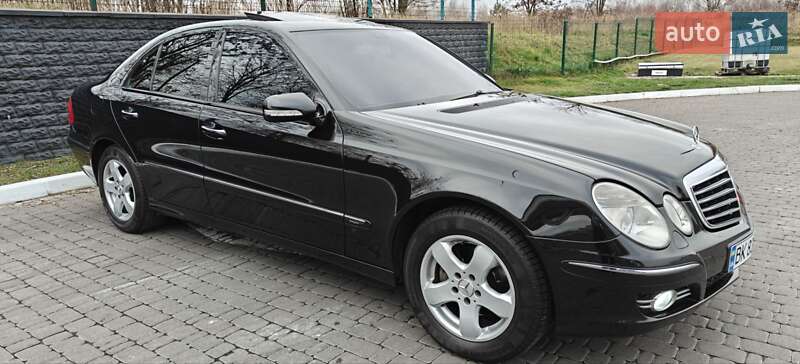 Седан Mercedes-Benz E-Class 2007 в Ровно фото 72 Седан Mercedes-Benz E-Class 2007 в Ровно