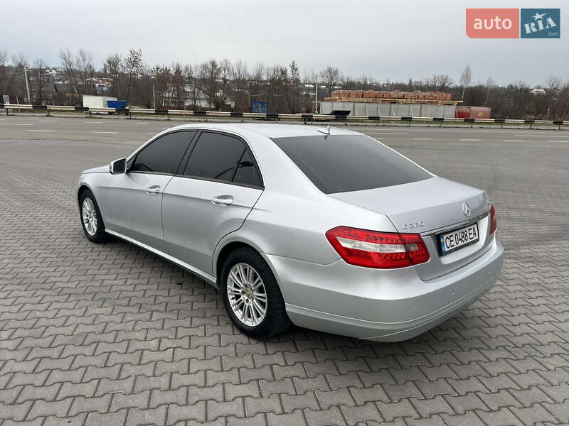 Седан Mercedes-Benz E-Class 2009 в Чернівцях