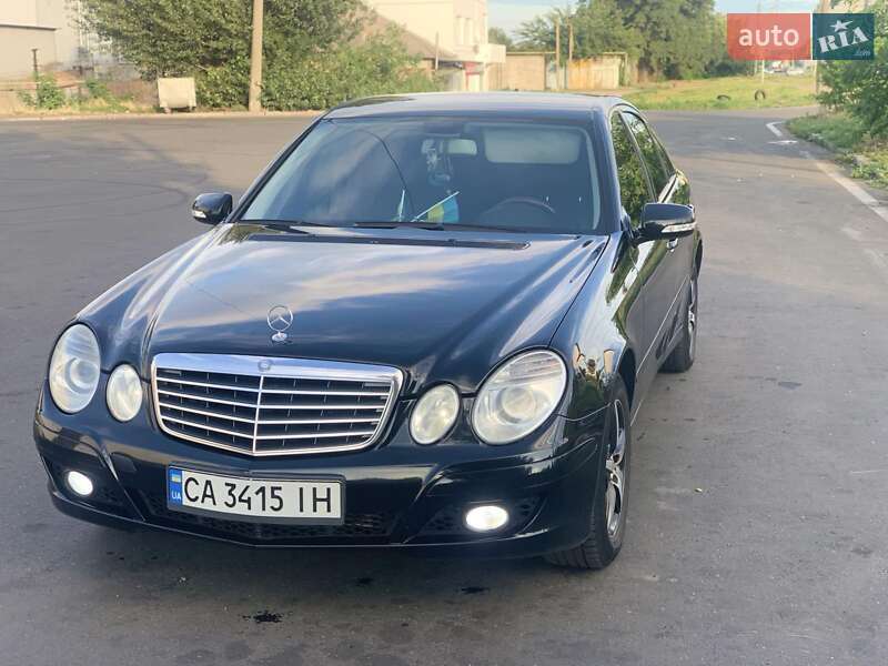 Седан Mercedes-Benz E-Class 2008 в Черкасах