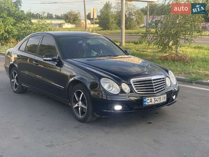 Седан Mercedes-Benz E-Class 2008 в Черкасах