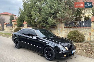 Седан Mercedes-Benz E-Class 2006 в Коломые