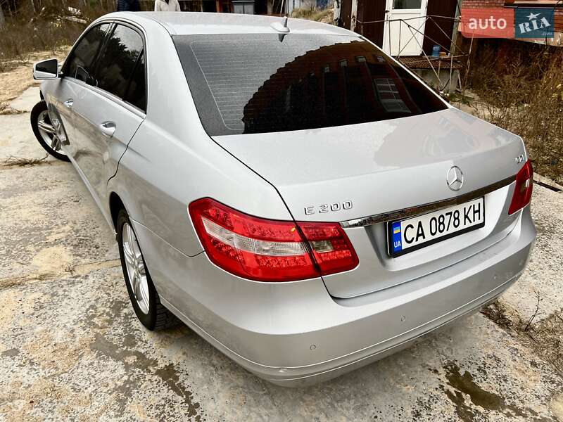 Седан Mercedes-Benz E-Class 2013 в Києві