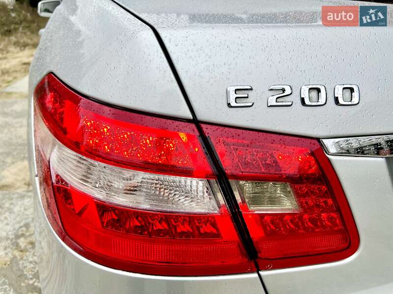 Седан Mercedes-Benz E-Class 2013 в Києві