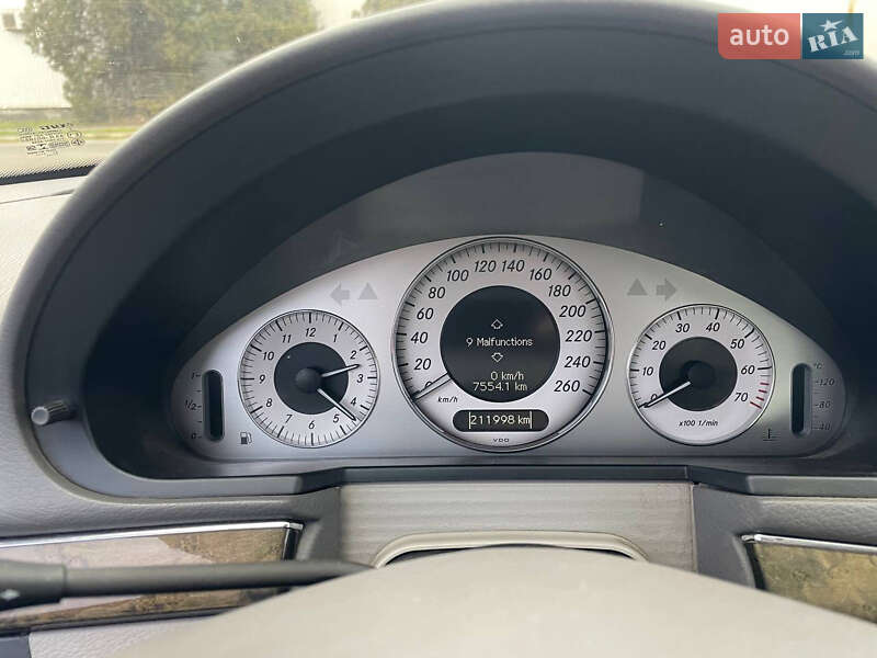 Седан Mercedes-Benz E-Class 2007 в Кривом Роге