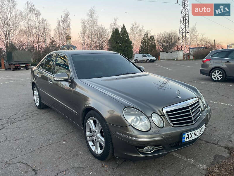 Седан Mercedes-Benz E-Class 2007 в Кривом Роге
