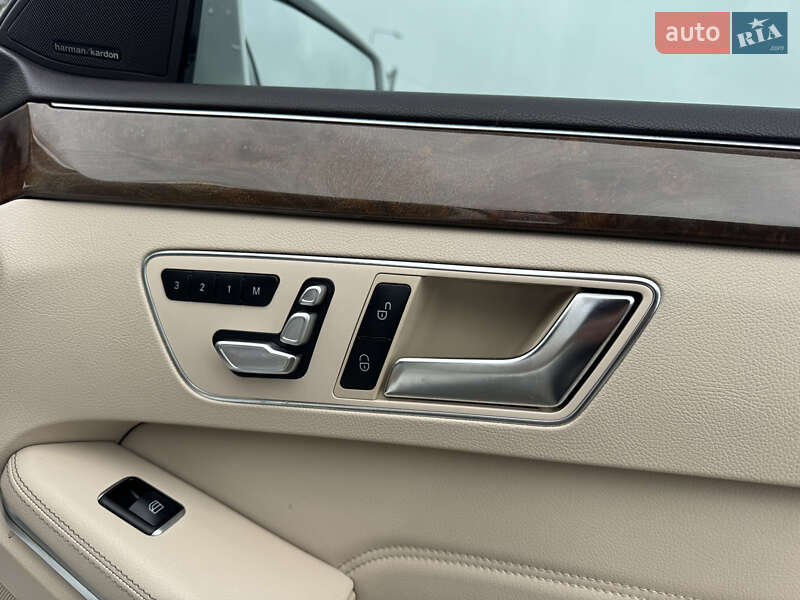 Седан Mercedes-Benz E-Class 2015 в Стрию фото 35 Седан Mercedes-Benz E-Class 2015 в Стрию