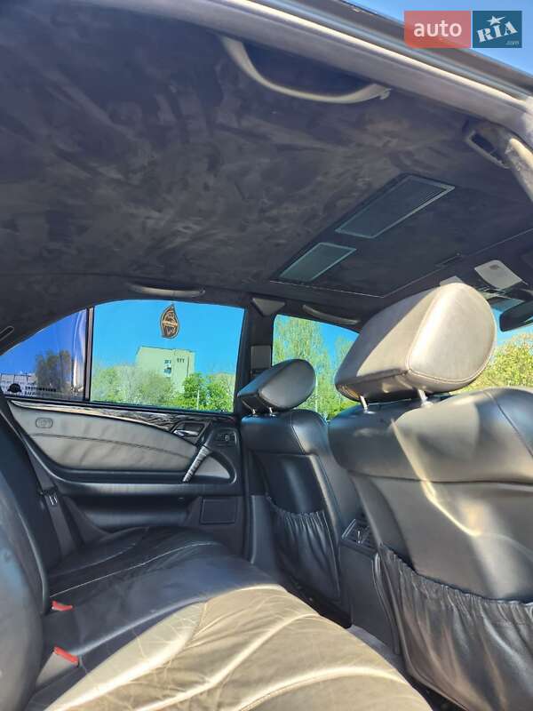 Седан Mercedes-Benz E-Class 1998 в Запоріжжі