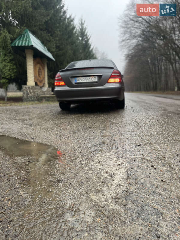 Седан Mercedes-Benz E-Class 2006 в Вінниці