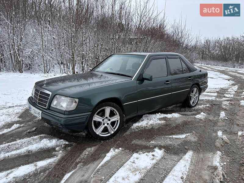 Седан Mercedes-Benz E-Class 1995 в Тернополе