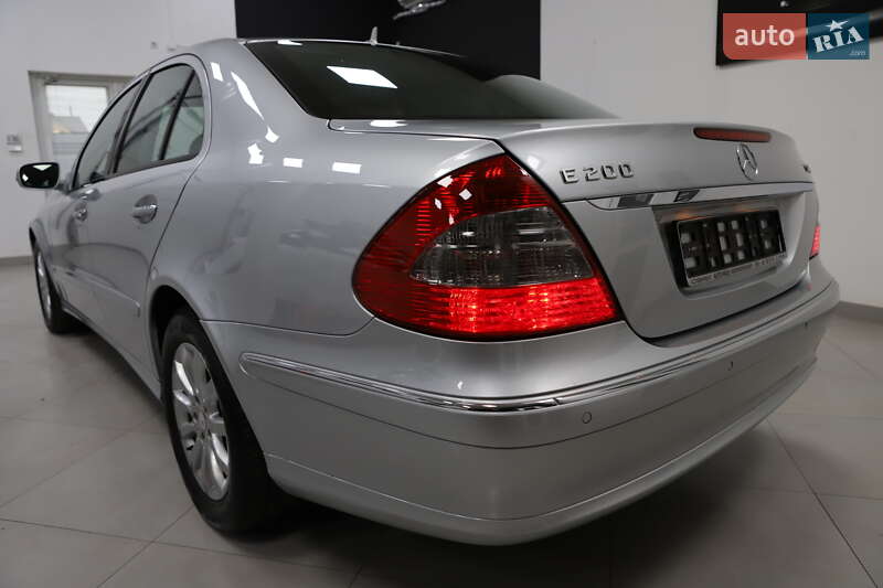 Седан Mercedes-Benz E-Class 2008 в Дрогобичі