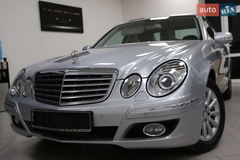 Седан Mercedes-Benz E-Class 2008 в Дрогобичі