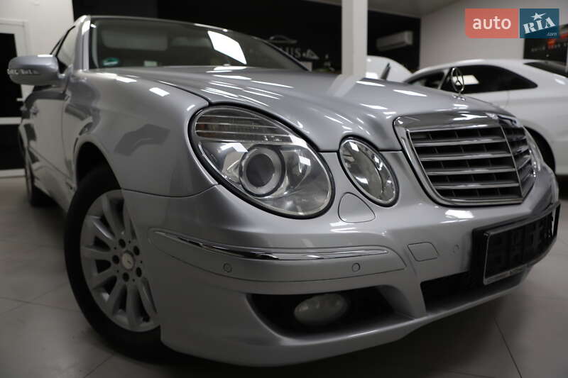 Седан Mercedes-Benz E-Class 2008 в Дрогобичі