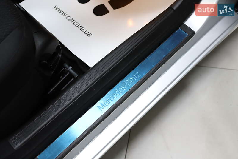 Седан Mercedes-Benz E-Class 2008 в Дрогобичі