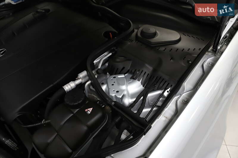 Седан Mercedes-Benz E-Class 2008 в Дрогобичі