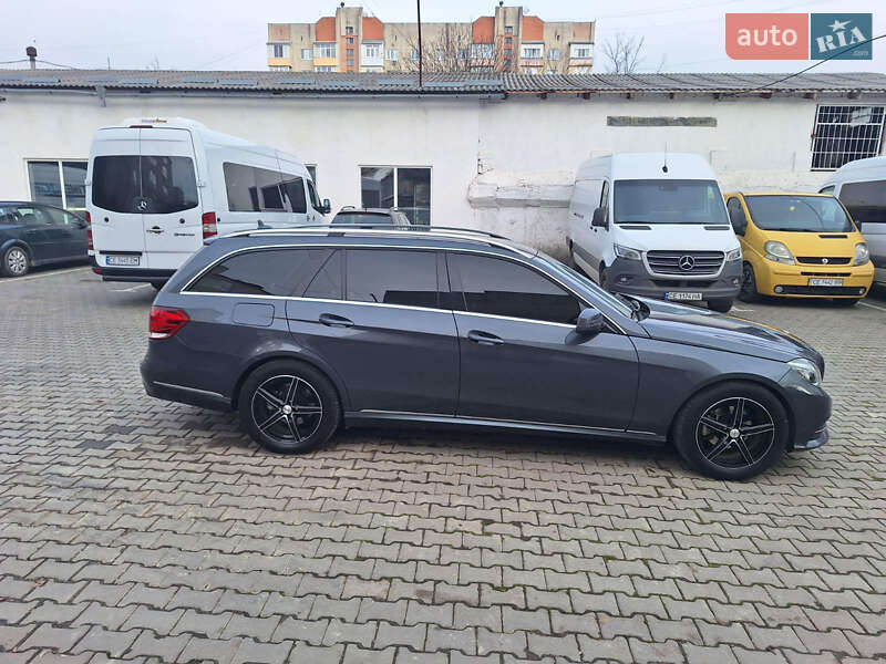 Седан Mercedes-Benz E-Class 2015 в Ивано-Франковске