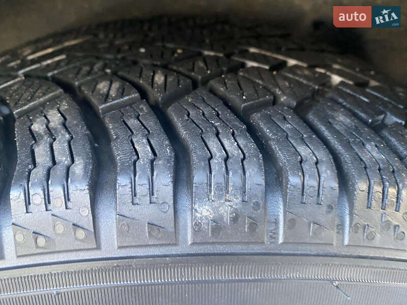 Седан Mercedes-Benz E-Class 2015 в Ивано-Франковске