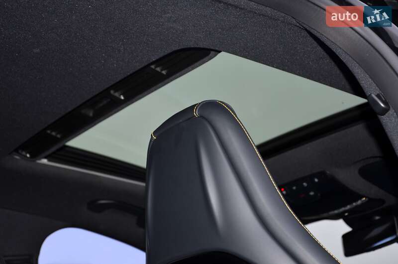 Седан Mercedes-Benz E-Class 2019 в Киеве