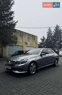 Седан Mercedes-Benz E-Class 2014 в Львове