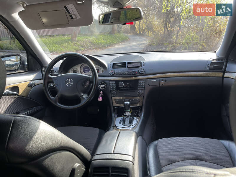 Седан Mercedes-Benz E-Class 2006 в Вінниці