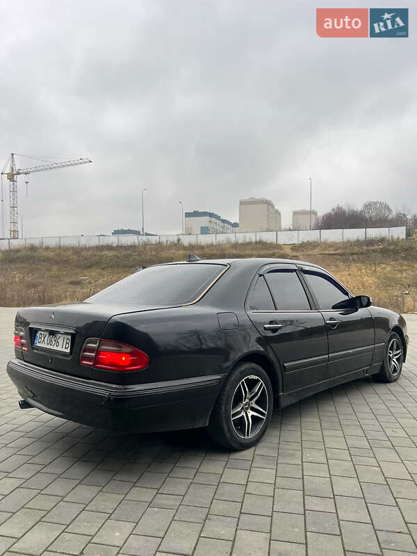 Седан Mercedes-Benz E-Class 2001 в Хмельницком фото 3 Седан Mercedes-Benz E-Class 2001 в Хмельницком