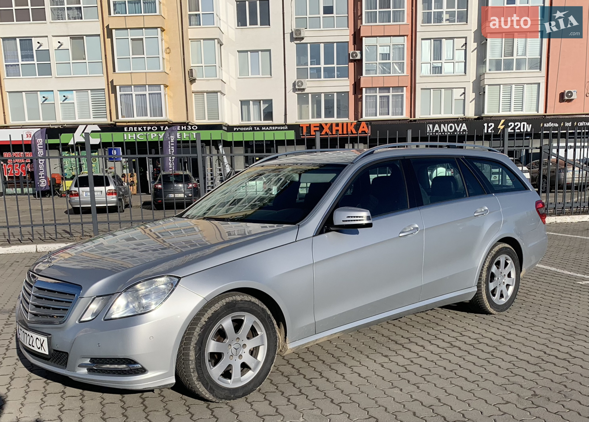 2013 Mercedes-Benz E-klasse - мініатюра 2
