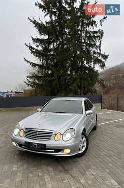 Седан Mercedes-Benz E-Class 2003 в Кременці