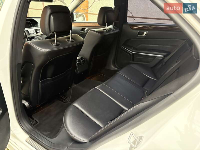 Седан Mercedes-Benz E-Class 2014 в Одесі