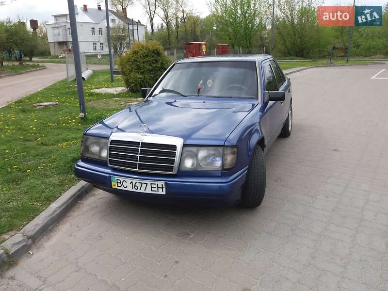 Седан Mercedes-Benz E-Class 1986 в Стрию фото 4 Седан Mercedes-Benz E-Class 1986 в Стрию