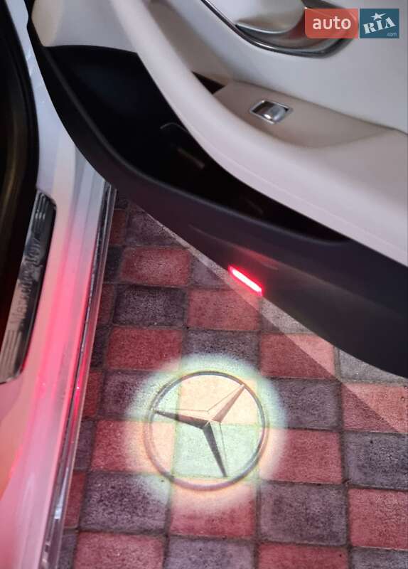 Седан Mercedes-Benz E-Class 2018 в Дніпрі