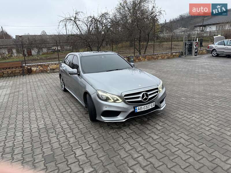 Седан Mercedes-Benz E-Class 2014 в Могилів-Подільському
