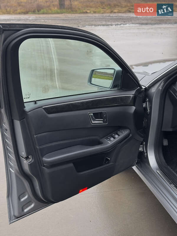 Седан Mercedes-Benz E-Class 2013 в Камне-Каширском