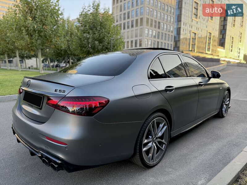 Седан Mercedes-Benz E-Class 2022 в Дніпрі