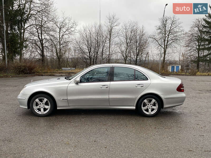 Седан Mercedes-Benz E-Class 2006 в Кіцмані